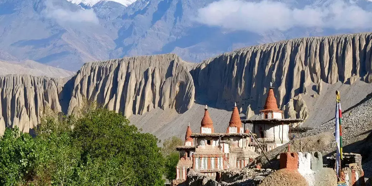 Upper Mustang Trekking